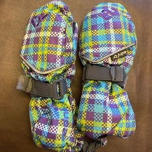JUPA MITTENS
